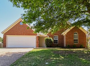 5746 Oakley Dr, Olive Branch, MS 38654