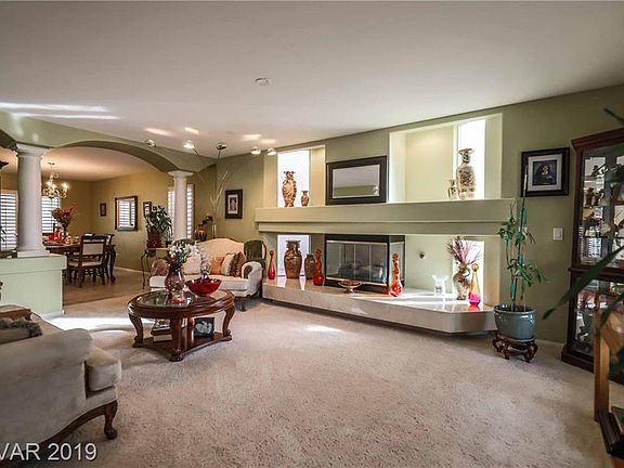 4th image of 596 Leap Frog Ave