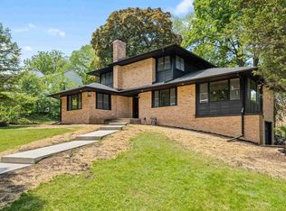 1004 Waban Hl, Madison, WI 53711