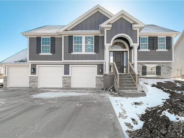 11806 N Bellaire Ave, Kansas City, MO 64156