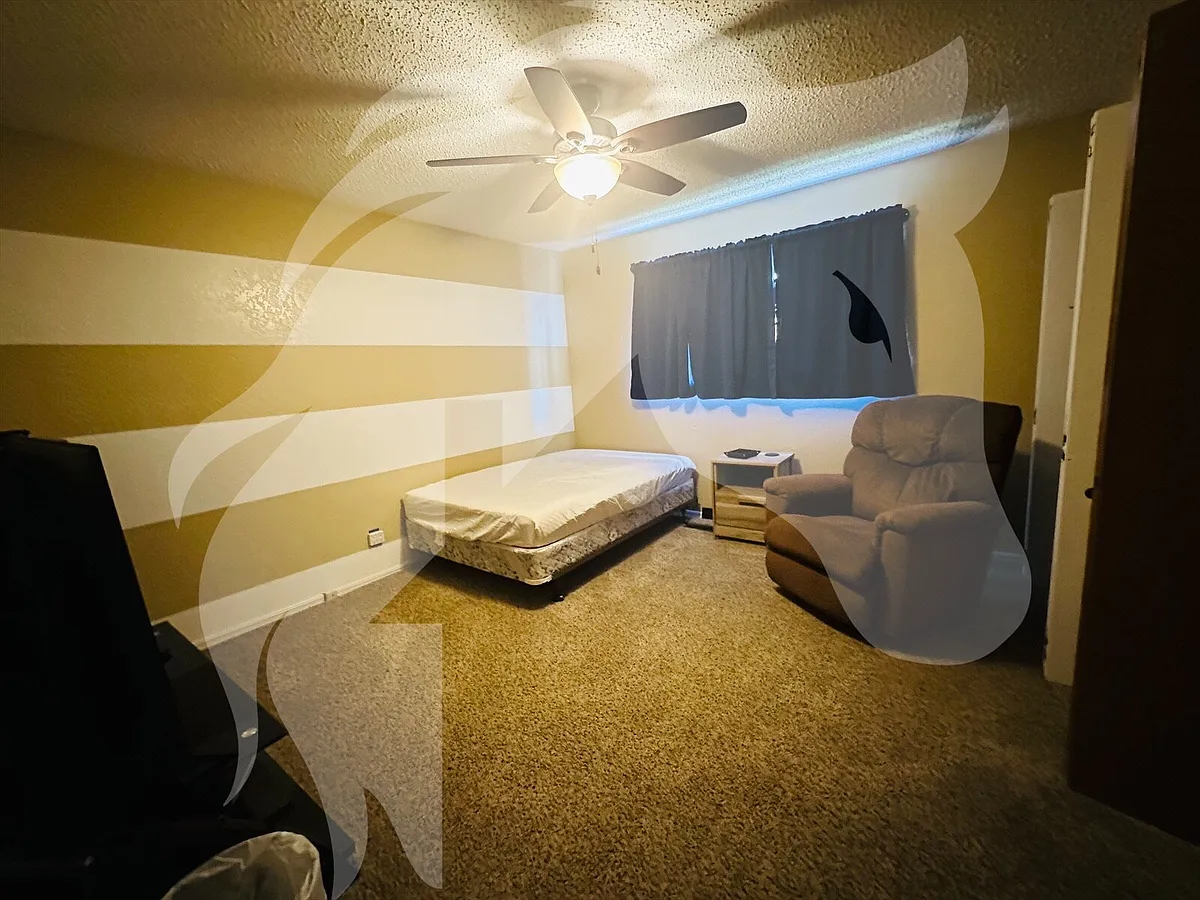 Building Photo - 2906 Blue Sage Dr #2