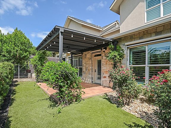 5th image of 1218 Haven Ln #102