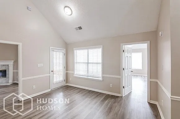 6519 Daybreak Dr — Photo 10
