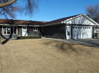 801 24th Ave S, Fargo, ND 58103