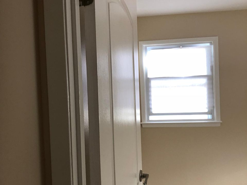 1st image of 371 Doane Ave