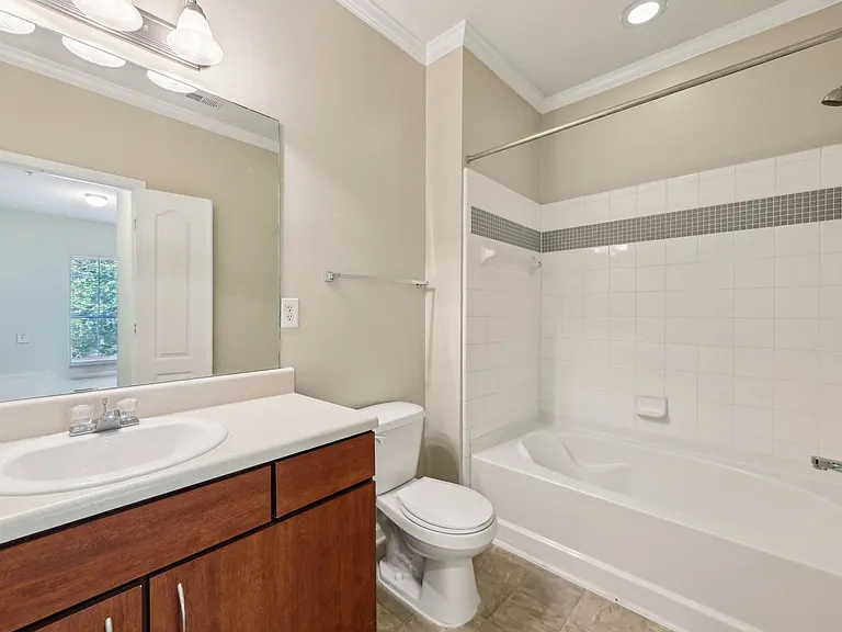 Wesley Providence Apartments at Stonecrest — Photo 14