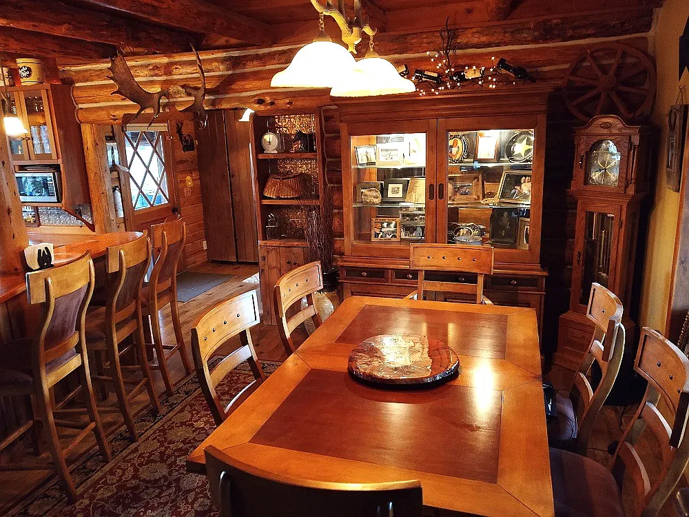 2 bed, 2000 sqft, $2,900 — Photo 3