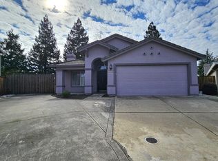6608 Fairleigh Ct, Elk Grove, CA 95758