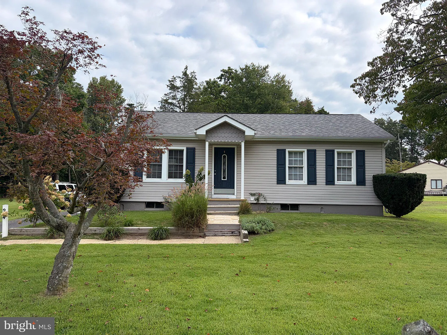 2 bed, 1.0 bath, 720 sqft, $2,000 — Photo 1