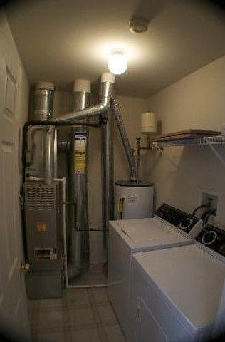 2nd image of 1841 Moore Ct #1841