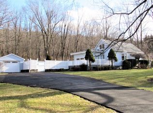 140 Hurds Corners Rd, Pawling, NY 12564