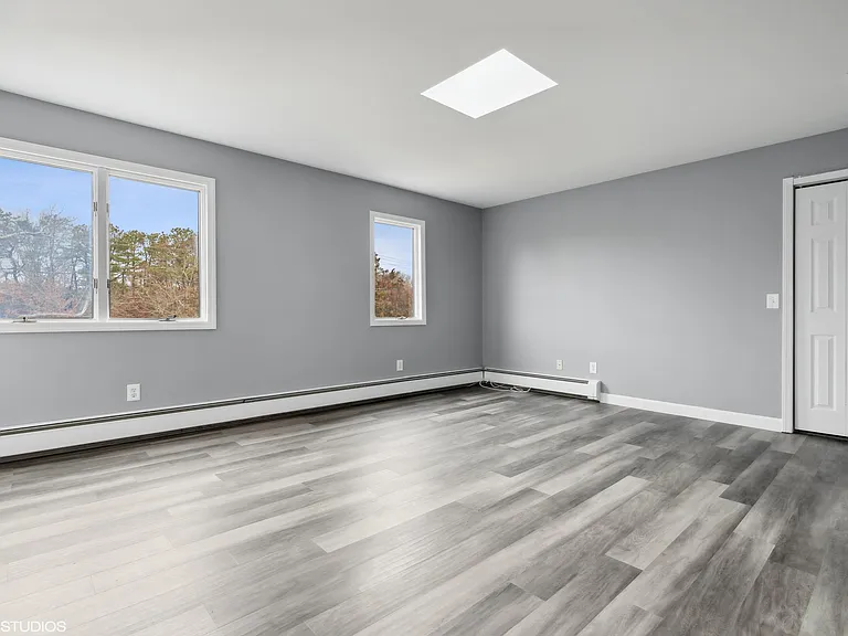4 Box Tree Rd — Photo 24