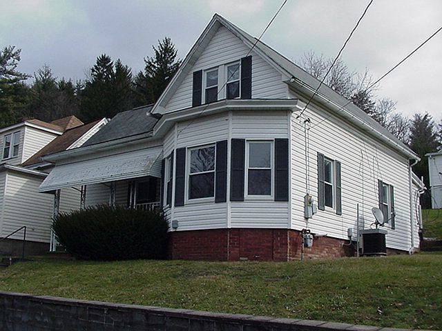 2nd image of 314 Highland St