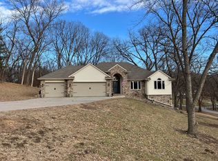 22605 Forrester Ln, Glenwood, IA 51534