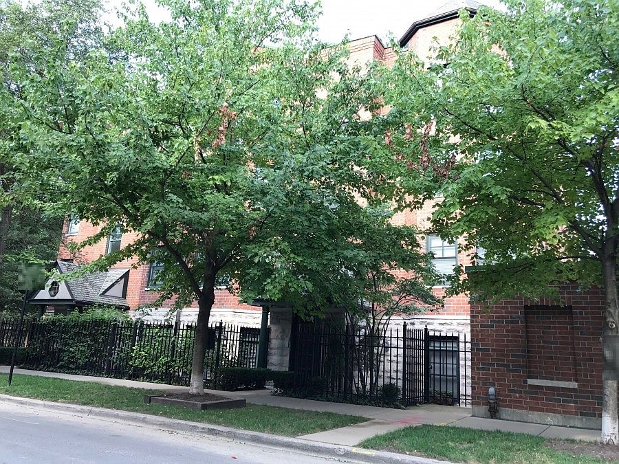2nd image of 2500 N Seminary Ave