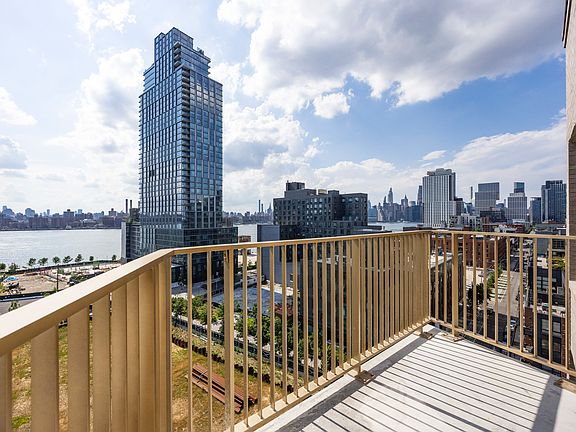 4th image of 16 West St #209