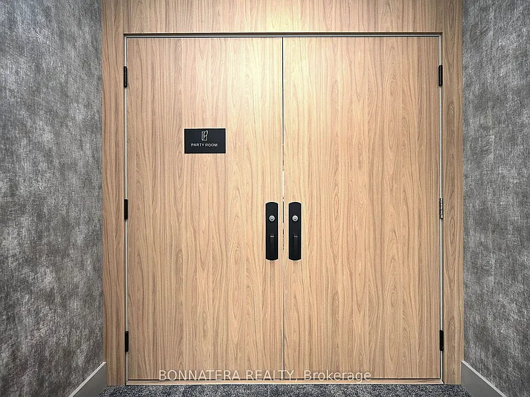 430 Square One Dr #4309 — Photo 41
