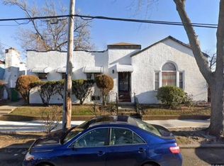 13323 225th St, Laurelton, NY 11413