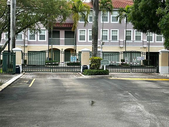 3rd image of 6500 W Sample Road #6500