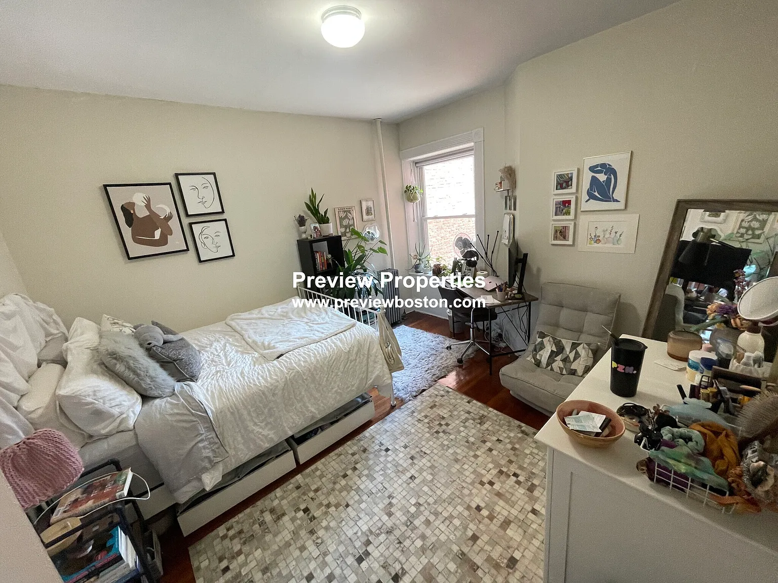 2 bed, 1.0 bath, $3,195 — Photo 1