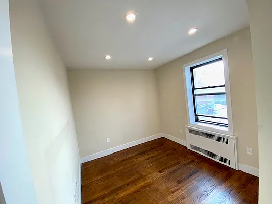 Rented by LRGNY Group, Inc. | media 18