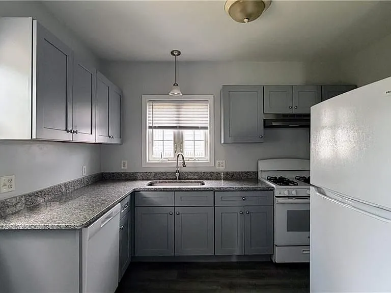 43 Hunter Ave #1 — Photo 7