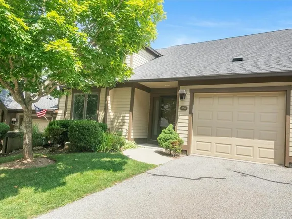 822 Heritage Hills #B, Somers, NY 10589