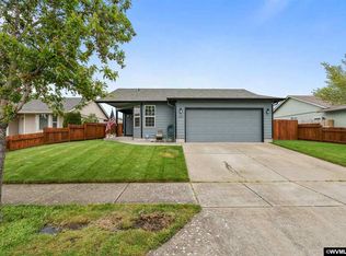 1051 Mazama Ave, Lebanon, OR 97355