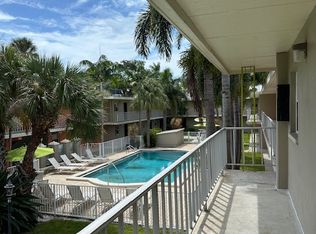 309 N Hubert Ave #412, Tampa, FL 33609
