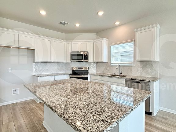 5th image of 2608 Wasilla Dr
