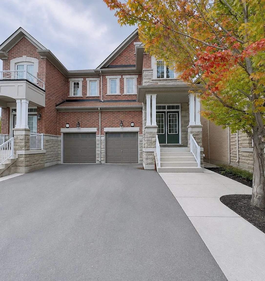 4 bed, $3,199 — Photo 1