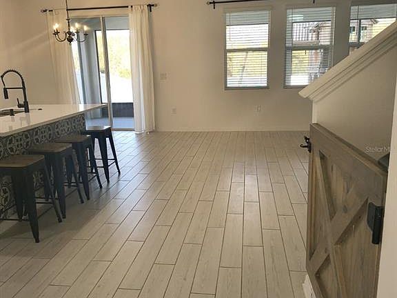 5th image of 3031 Sanderling St
