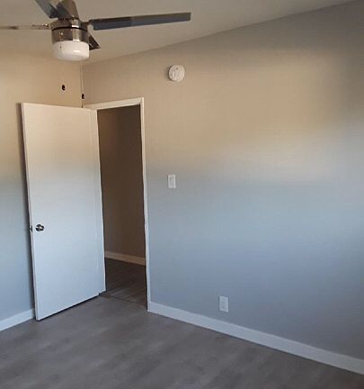 2nd image of 1928 S Mariposa Ave #11275581
