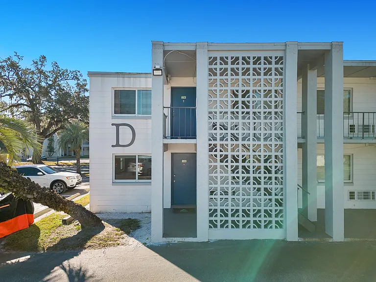 3435 S Orange Ave — Photo 24