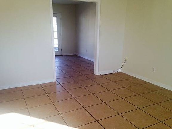 5th image of 6600 Cortez Cir