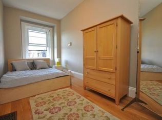 224 Newbury St #3, Boston, MA 02116