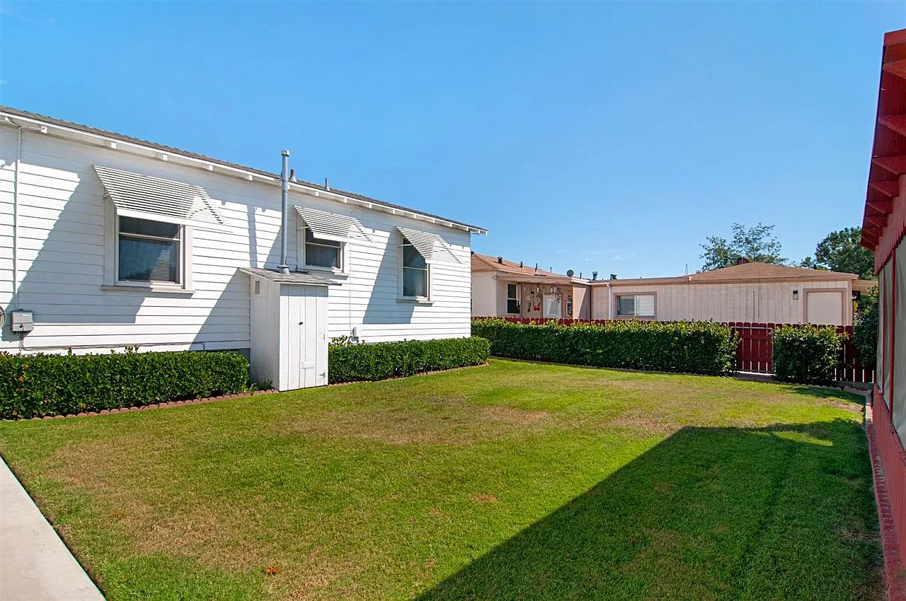 2654 Bonita St — Photo 3