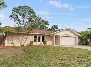 5747 Isanda Pl, Sarasota, FL 34231