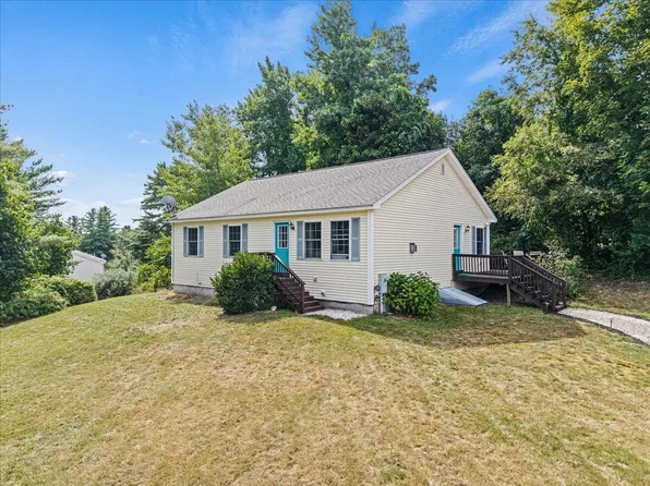 8 Edith Jeffords Road, Windham, ME 04062