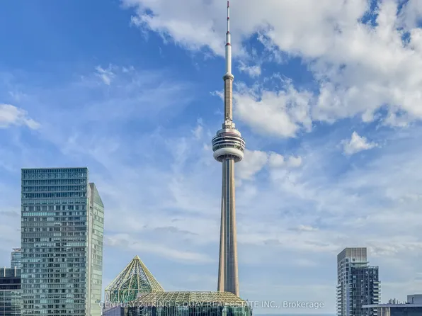 99 John St, Toronto, ON