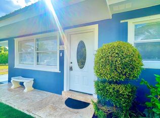 3176 Egremont Dr, West Palm Beach, FL 33406
