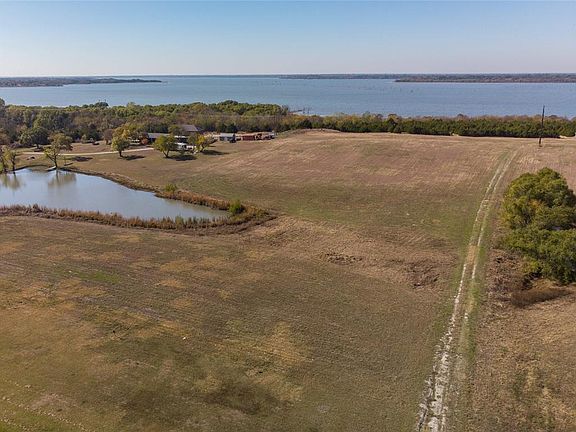 4th image of 140 County Road 557