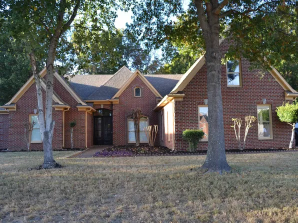 9160 Huntington Oak Dr, Cordova, TN 38016