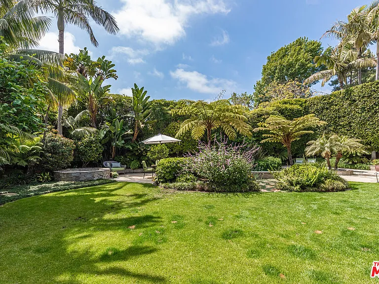 1185 Corsica Dr — Photo 25