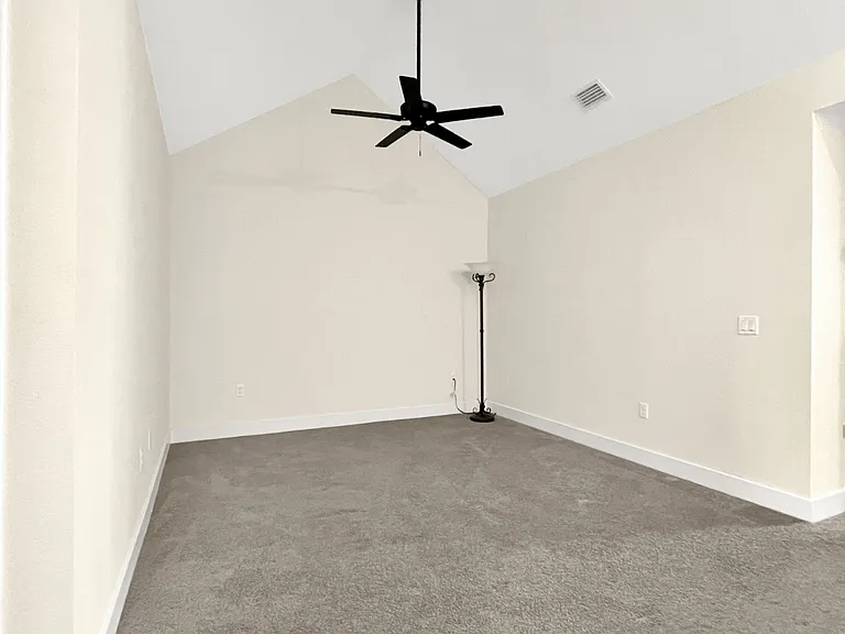 1471 Brookdale Ct — Photo 17