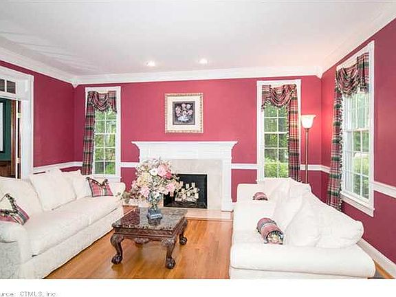 5th image of 175 Kingswood Dr