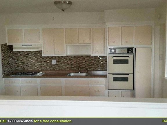 4th image of 2082 E 57th St #1