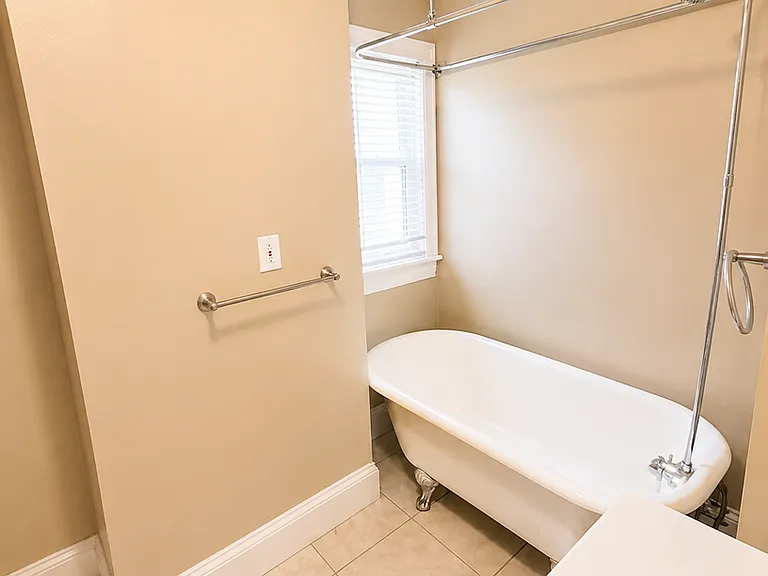 1108 Jackson Ave — Photo 11
