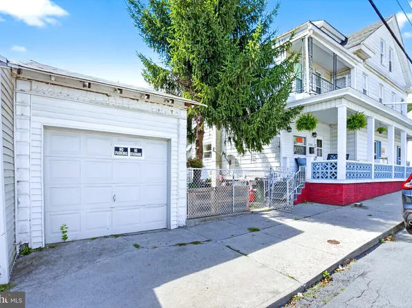 220 N West Double St, Shenandoah, PA 17976