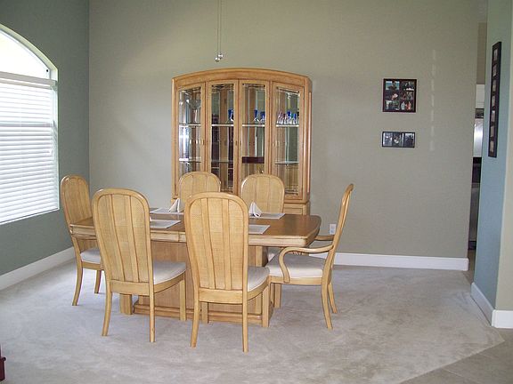 5th image of 15 Crescent Lake Way